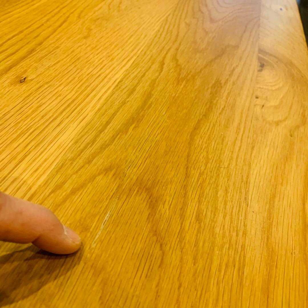 オーク材センターテーブル