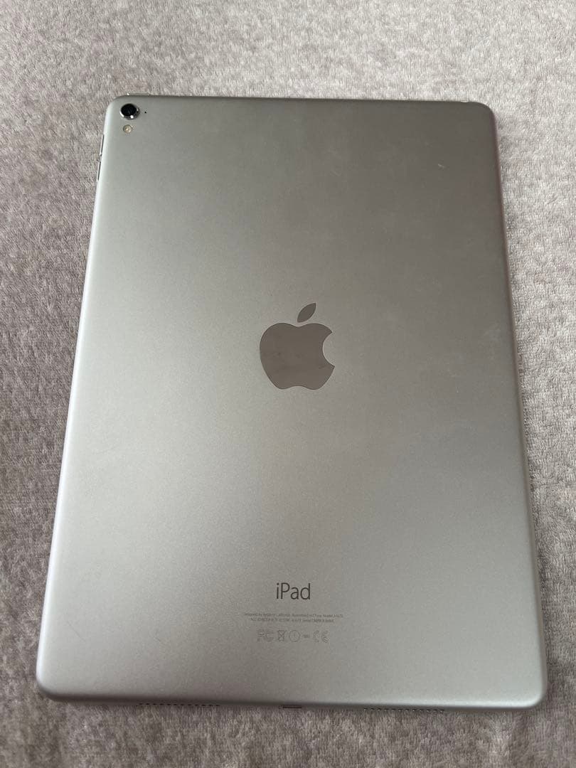 Apple iPad Pro (9.7インチ) シルバー Wifiモデル本体