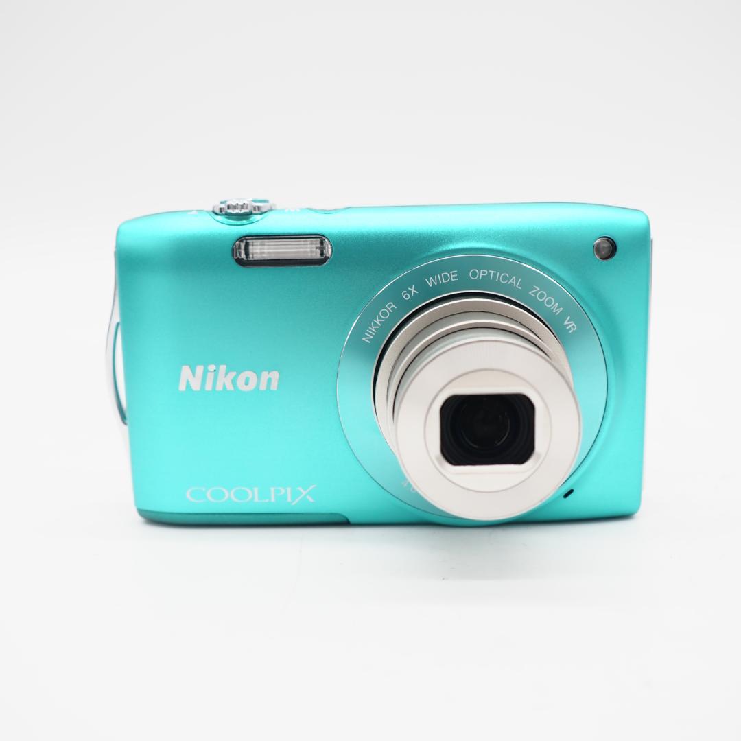 NIKON COOLPIX S3300 コンパクトデジタルカメラ