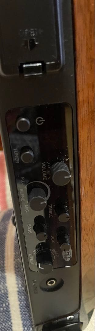 [美品] ヤマハサイレントギターSLG200S／スタンド•譜面台•ケース全セット