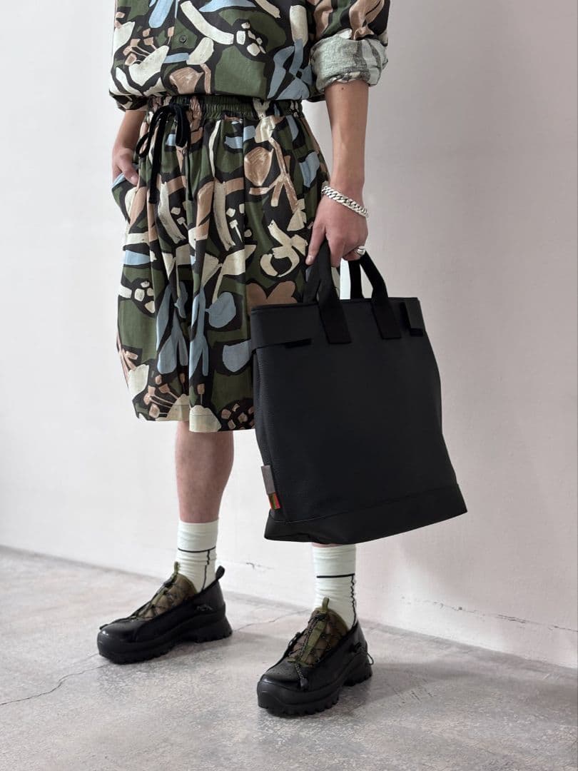 今週限定価格！hender scheme neo tarp trek