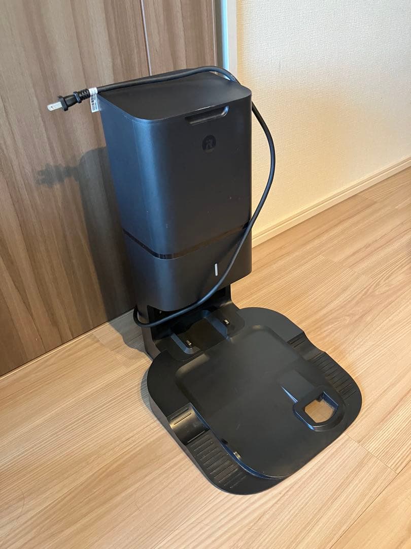 iRobot Roomba i7+ 【使用時間44.5h】　ルンバ