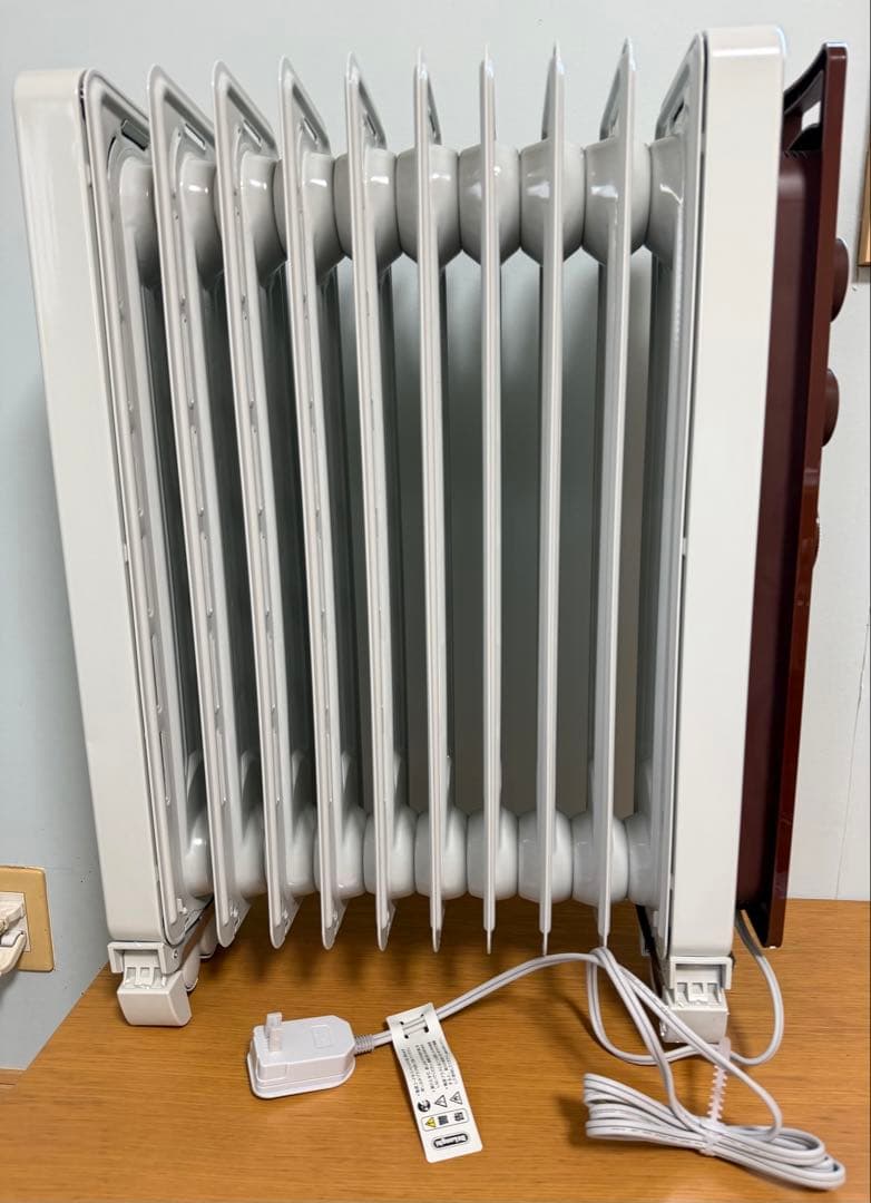 未使用 デロンギ オイルヒーター 10-13畳 RHJ21F1015-BR