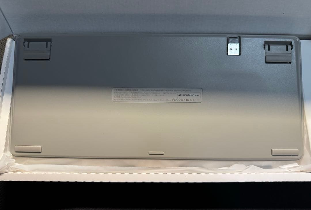 LoFree FLOW LITE US配列 マーブル