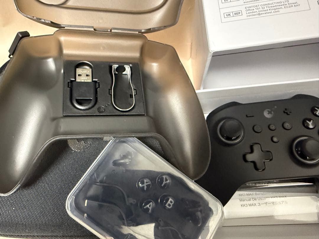 GuliKit KK3 MAX Controller（トラベルポーチ付き）