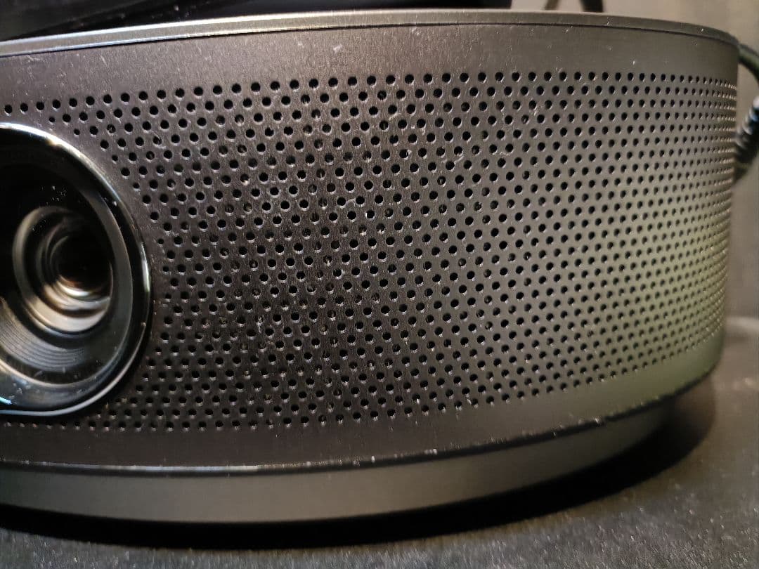 【ジャンク品】Anker Nebula Cosmos プロジェクター