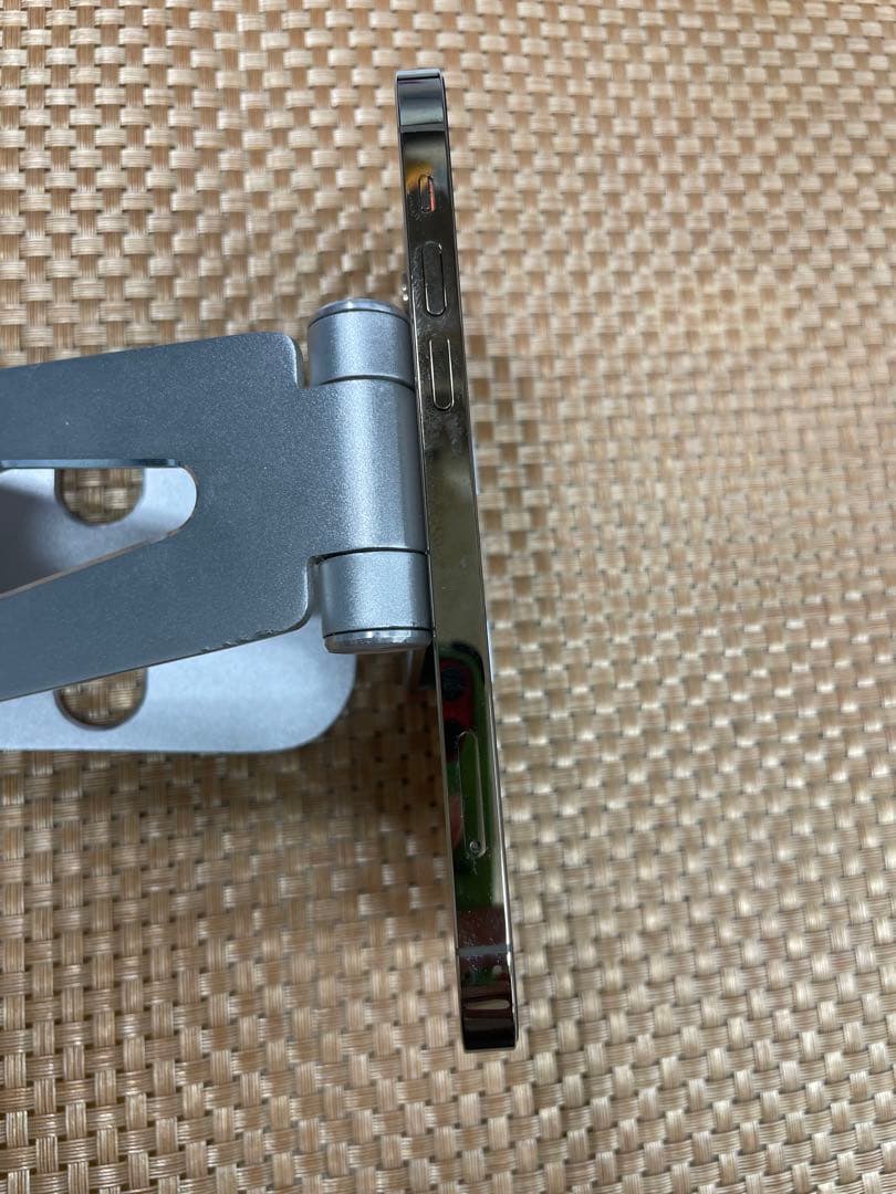 iPhone 12 Pro 128 GB ゴールドSIMフリー【2372】