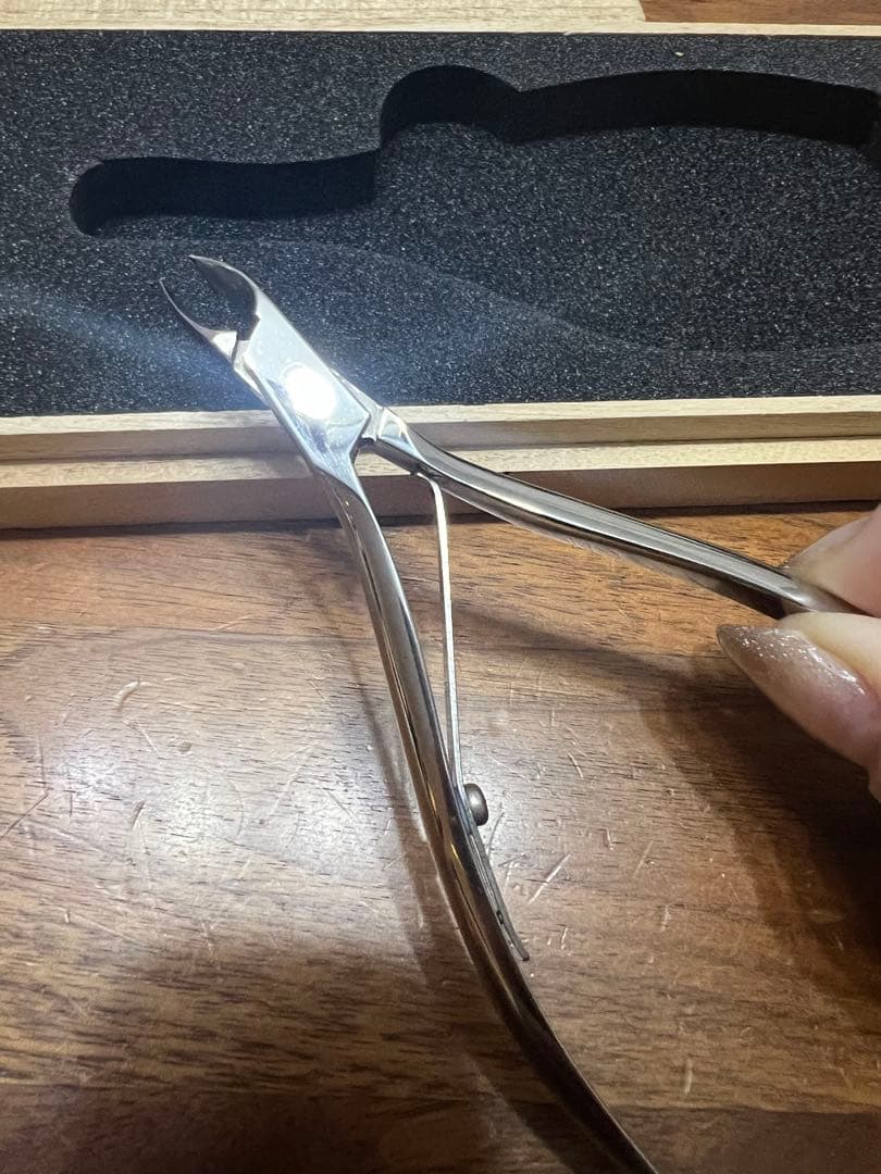 美品:未使用　HIKARI ニッパー　木製ボックス付き