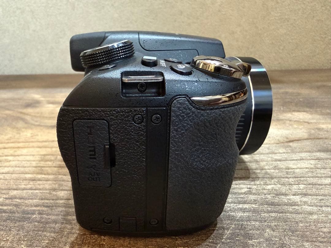 デジタルカメラ FUJIFILM FINEPIX S3200