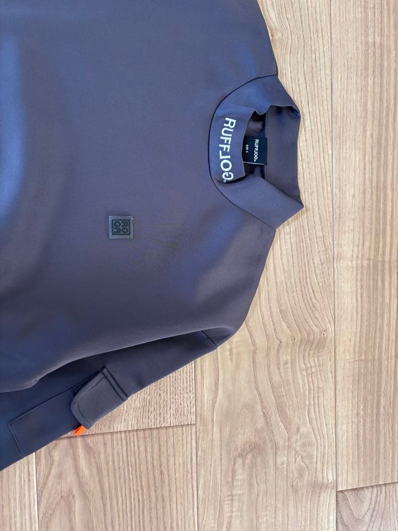 ラフロッグ　バックフレームロゴモックネックシャツ　グレー　新品