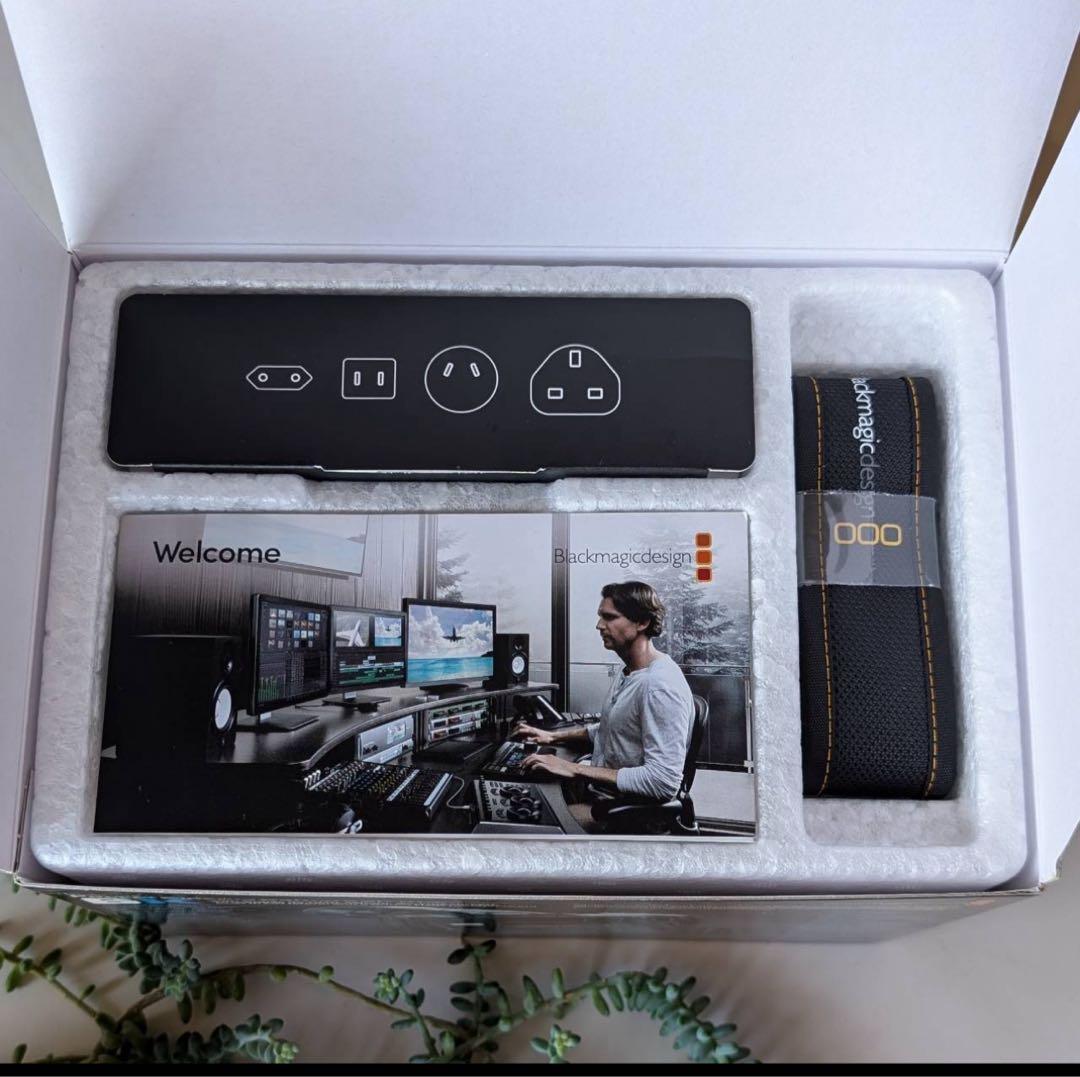 【美品】ブラックマジック Pocket Cinema 6K Pro EF