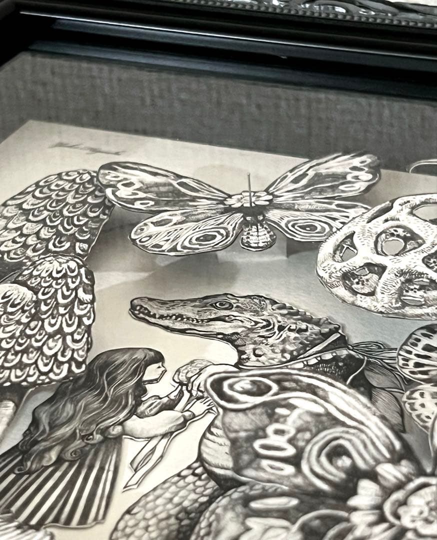 ヒグチユウコさん　 立体アート 2014年　少女とワニ、蝶、きのこ、魚など