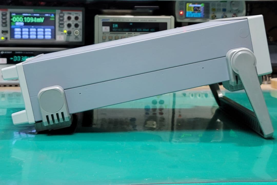 Yokogawa デジタルパワーメーター 15V-600V 500mA-20A