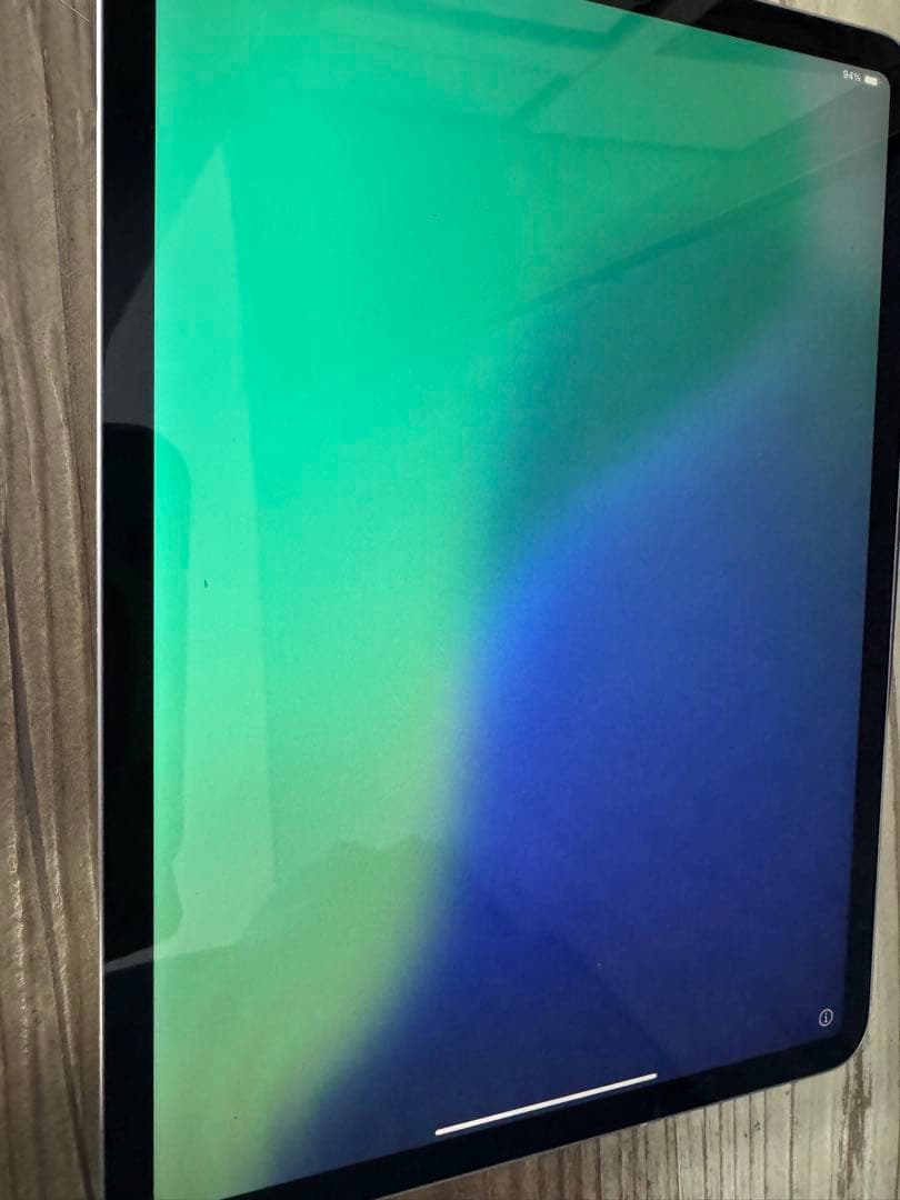 iPad Pro 11インチ (訳あり.セルラー 256GB(純正キーボード付)