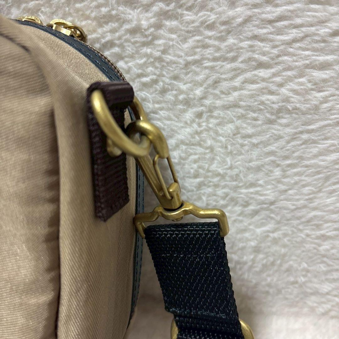 未使用に近い　マスターピース　link ショルダーバッグ　スクエア　ユニセックス