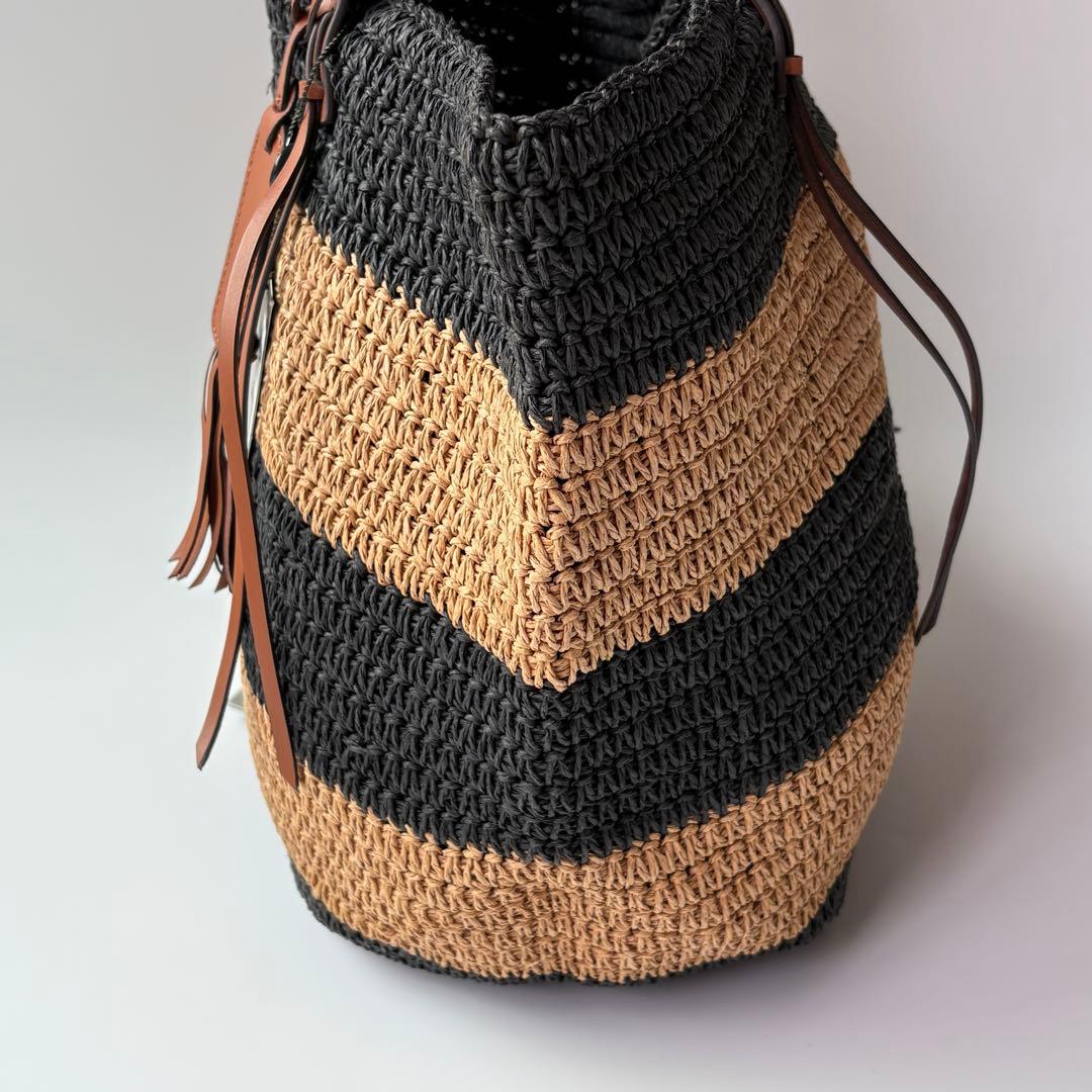 極美品✨ ローレンラルフローレン　カゴバック　編み込み　肩掛け　タグ付きチャーム