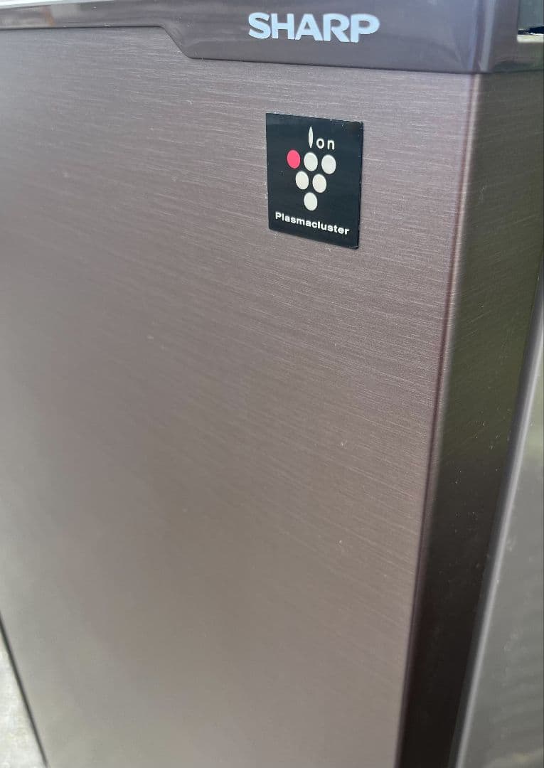 SHARP プラズマクラスター大型2ドア冷凍冷蔵庫 271L 横縞模様