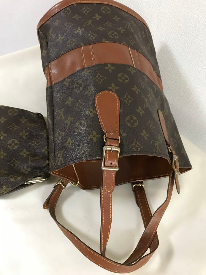 ルイヴィトン ショルダーバッグ バケツ