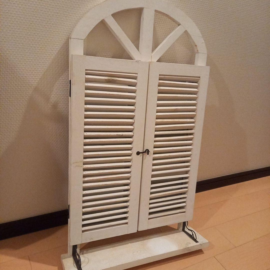 本日のみ、さらに値下げ‼️アンティーク雑貨　ミラー　窓
