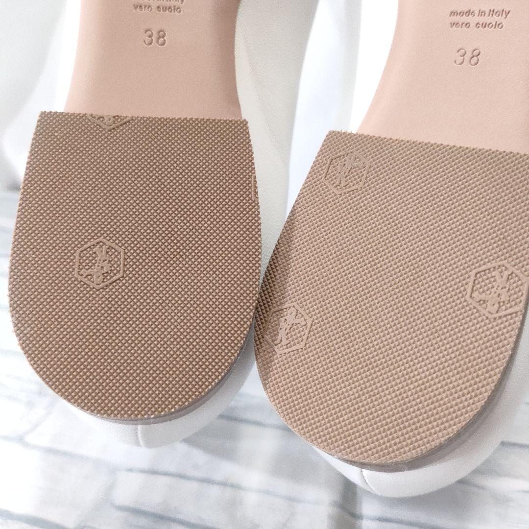 未使用品✨ペリーコ　DAMA　レザーフラットパンプス　白　38　保存袋付き