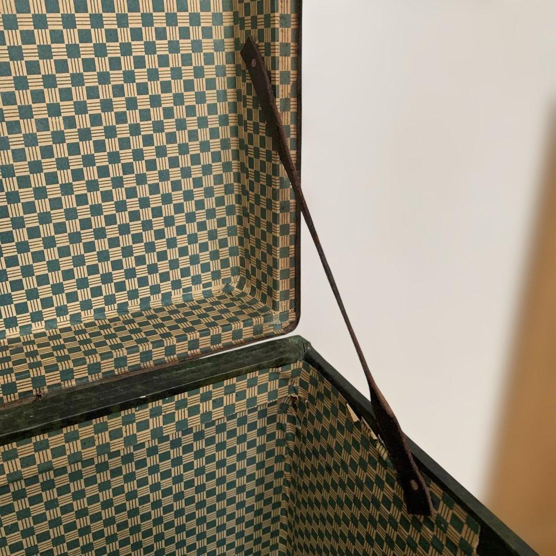 昭和レトロ/緑色の木製トランク 金色のエンブレム付き/収納箱/オブジェ/年代物