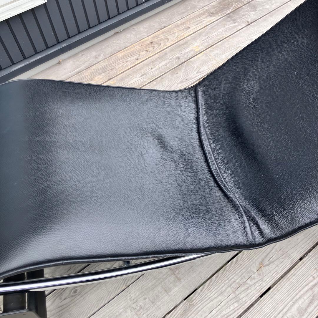 ル・コルビュジエ シェーズロング 本革 LC4 リクライニングソファ ベッド