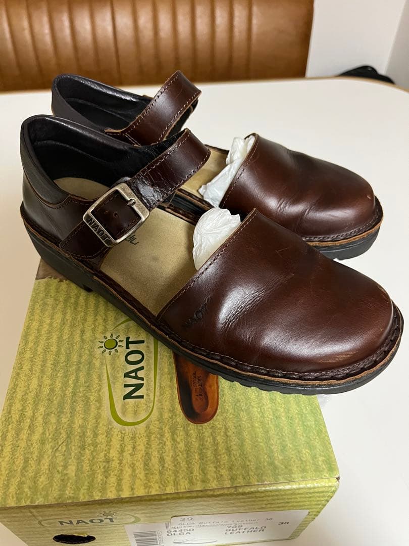 靴 NAOT OLGA 38