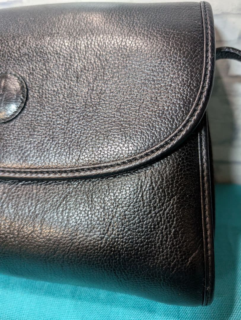 ♥極美品♥グッチ GUCCI ショルダーバッグ レザー 斜めがけ ブラック