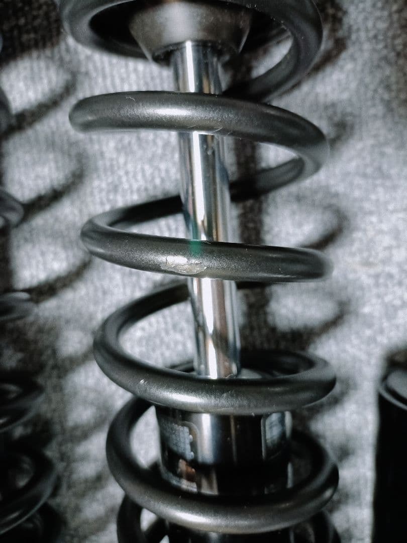 YSS製 CB400SF NC42 NC39 リアサス 定価74,800円 純正