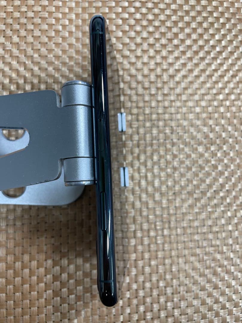 iPhone 11 Pro 512 GB ミッドナイトグリーンSIMフリー