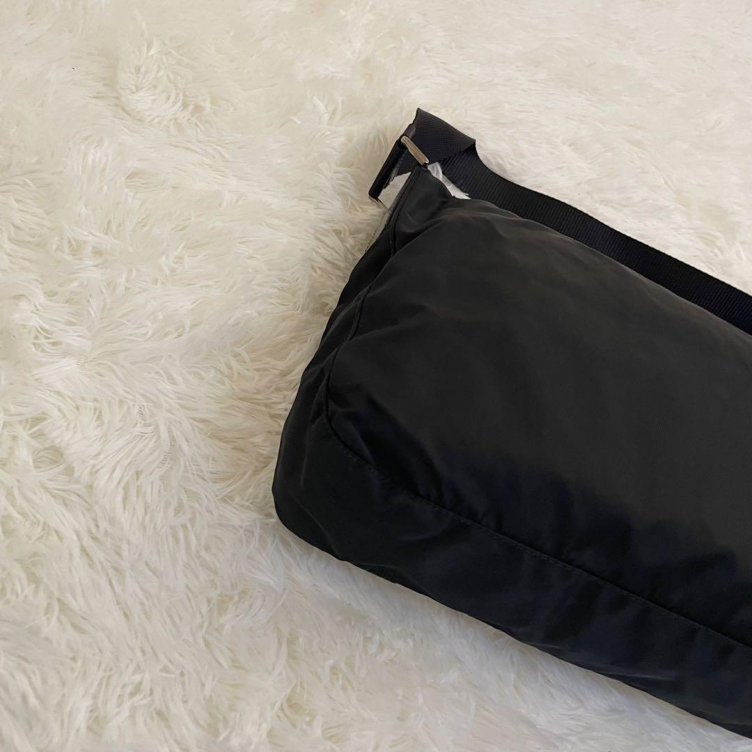 極美品 PRADA ショルダーバッグ カメラバッグ ナイロン レザー ブラック