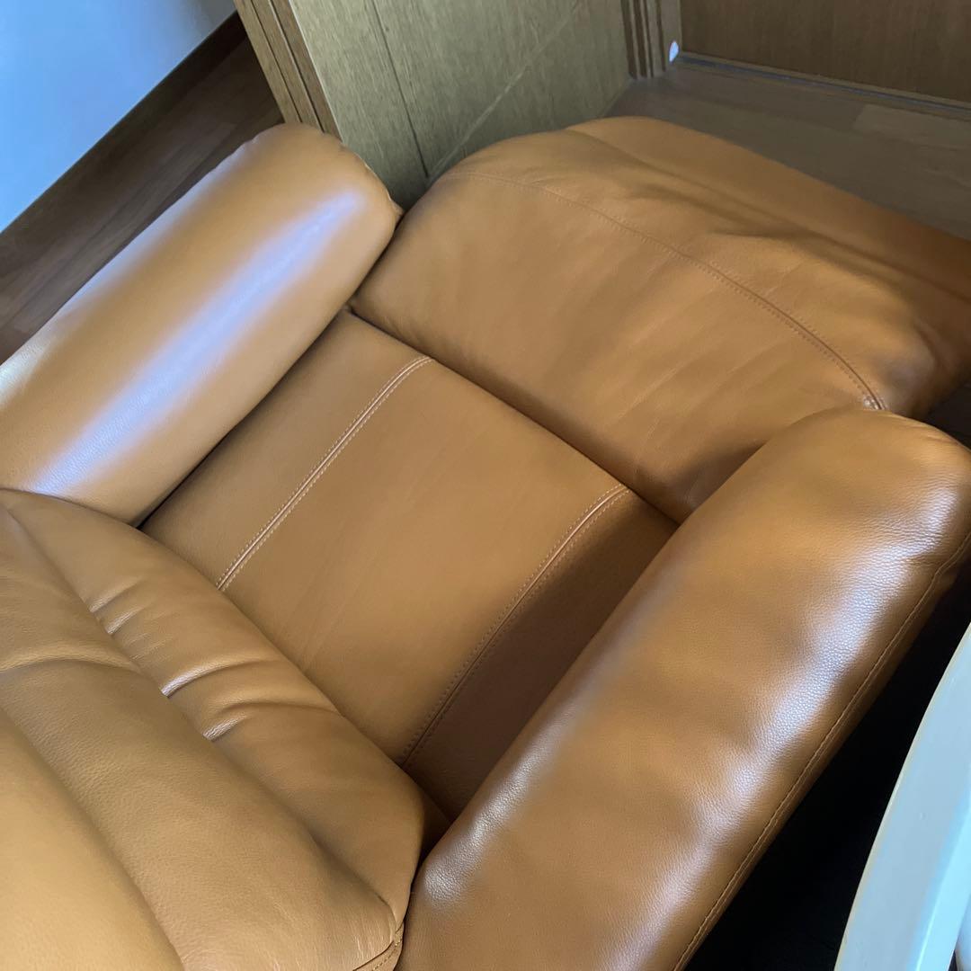 ニトリ　電動レザー リクライニングチェア　ビリーバー