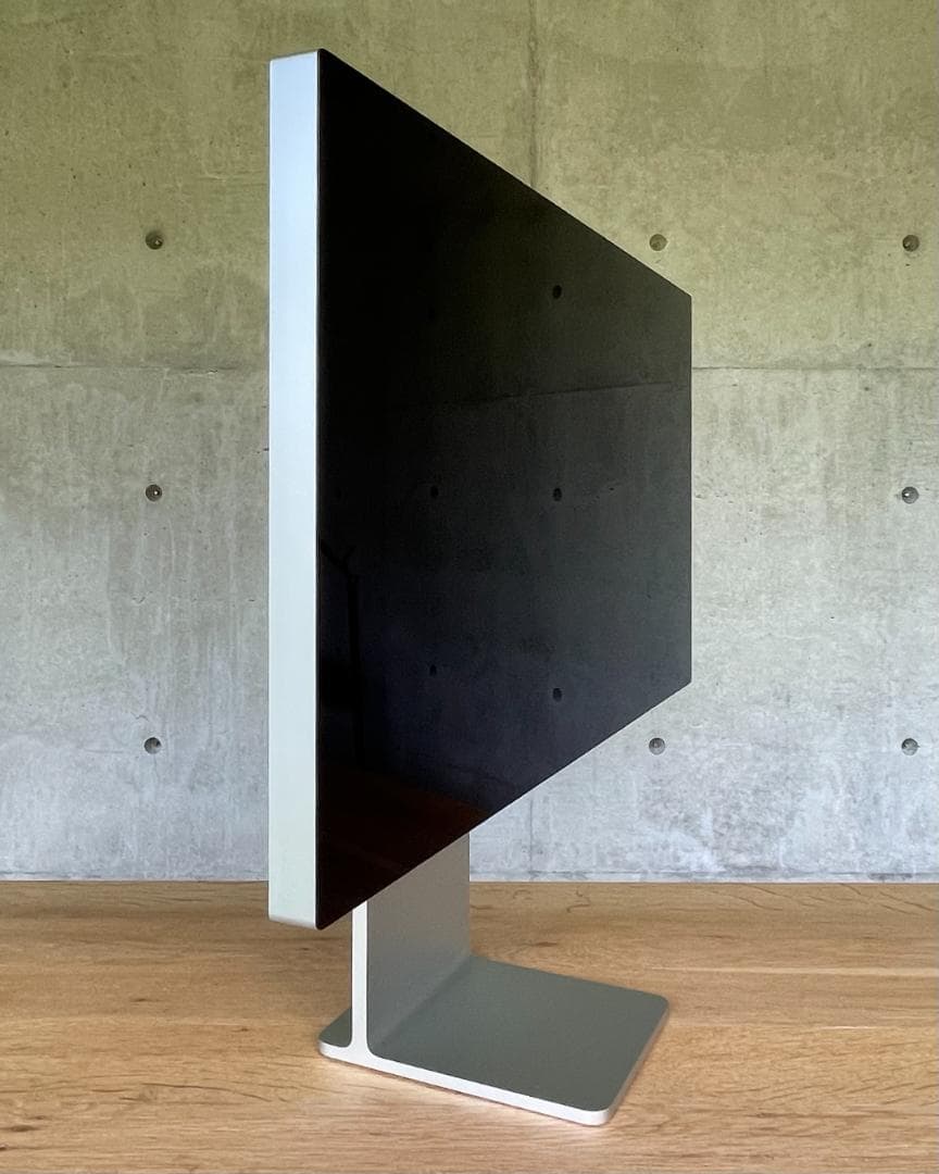 Apple Pro Display XDR ＋ Pro Stand