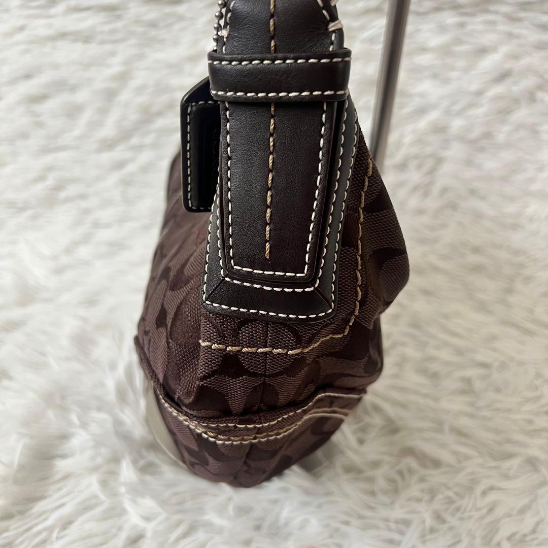 【新品タグ付き】希少✨COACH コーチ ワンショルダー ハーフムーン 茶