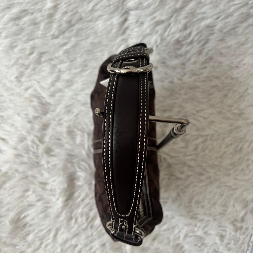 【新品タグ付き】希少✨COACH コーチ ワンショルダー ハーフムーン 茶