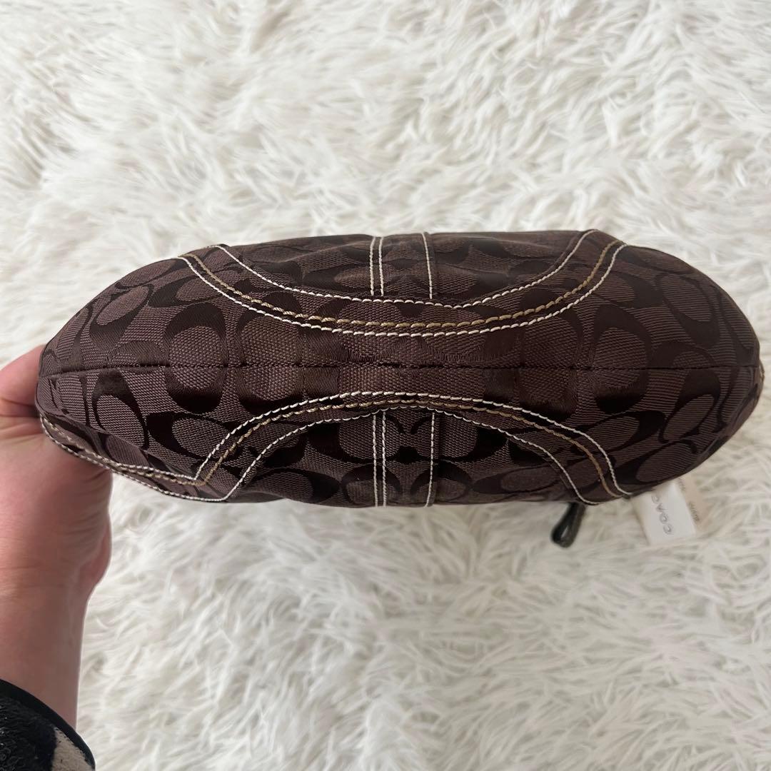 【新品タグ付き】希少✨COACH コーチ ワンショルダー ハーフムーン 茶