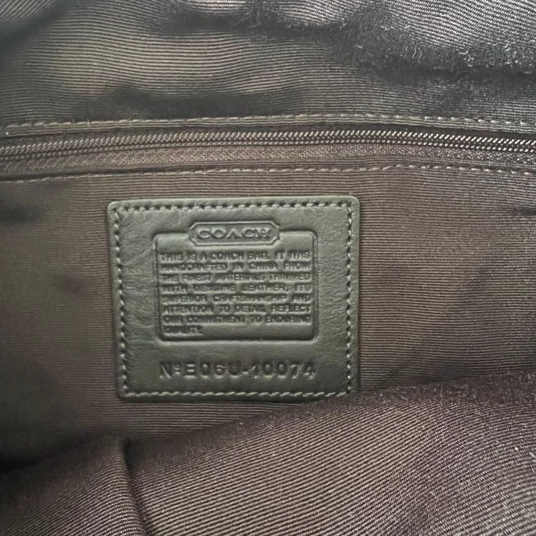 【新品タグ付き】希少✨COACH コーチ ワンショルダー ハーフムーン 茶