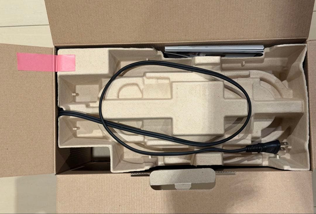 【新品未使用】Nespresso ピクシーツー C61-RE-W レッド