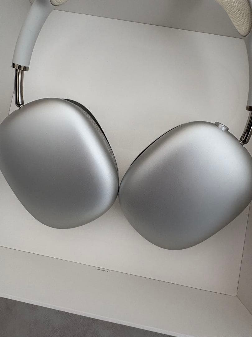 AirPods Max シルバー ワイヤレスヘッドホン