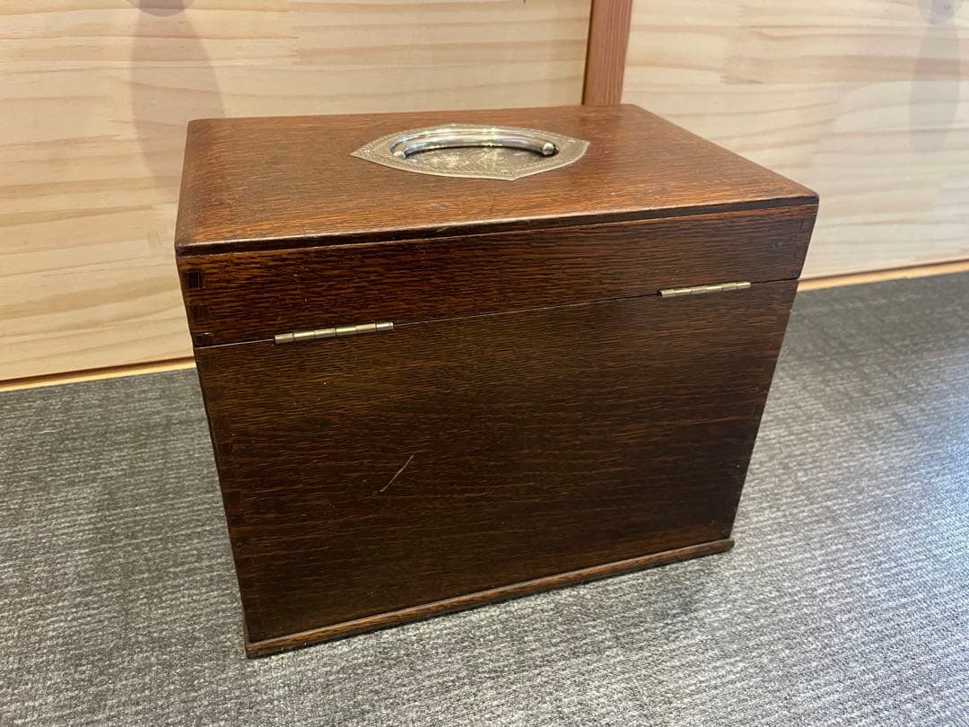 木製　薬籠　 和製　アンティーク　楢　薬箱　レトロ　古民具　引き出し　木箱