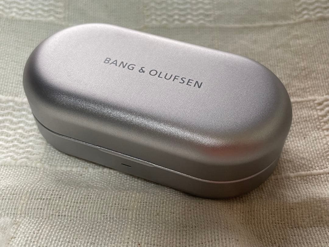 【美品】B&O EQ NoldicIce 希少カラー