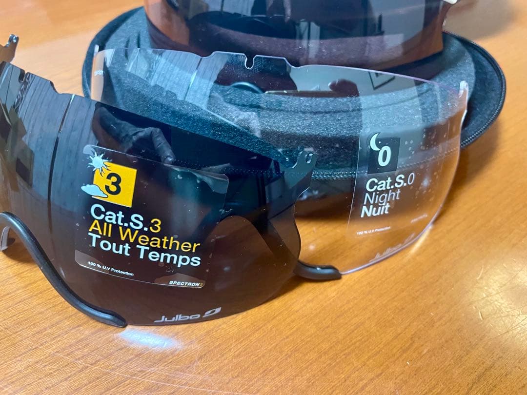 スキーゴーグル レンズ3枚　付属ケース付き　バイアスロン【美品　Julbo 】
