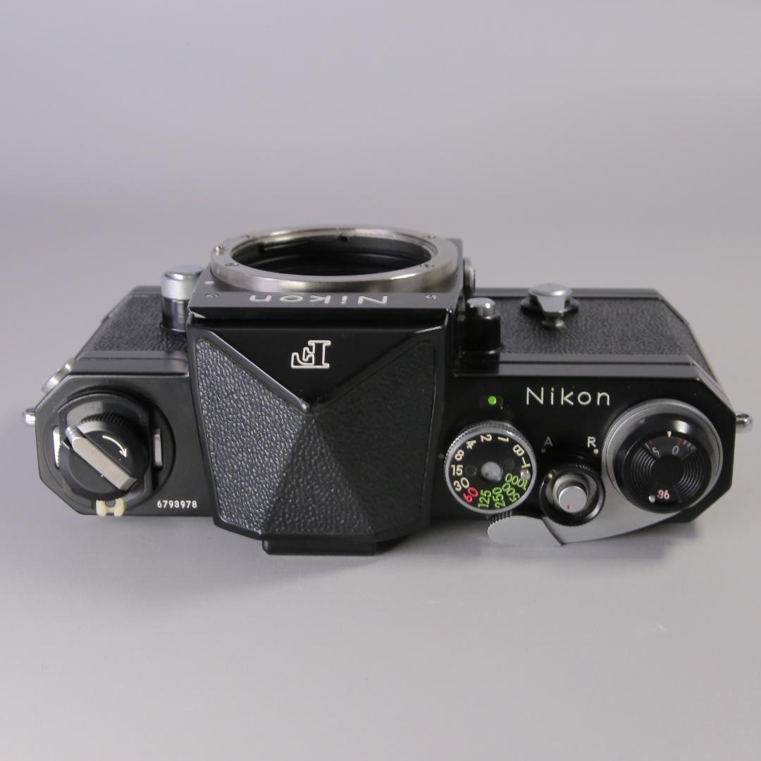 ☆美品☆完全動作　ニコンFブラック　アイレベル　レザーケース＃186