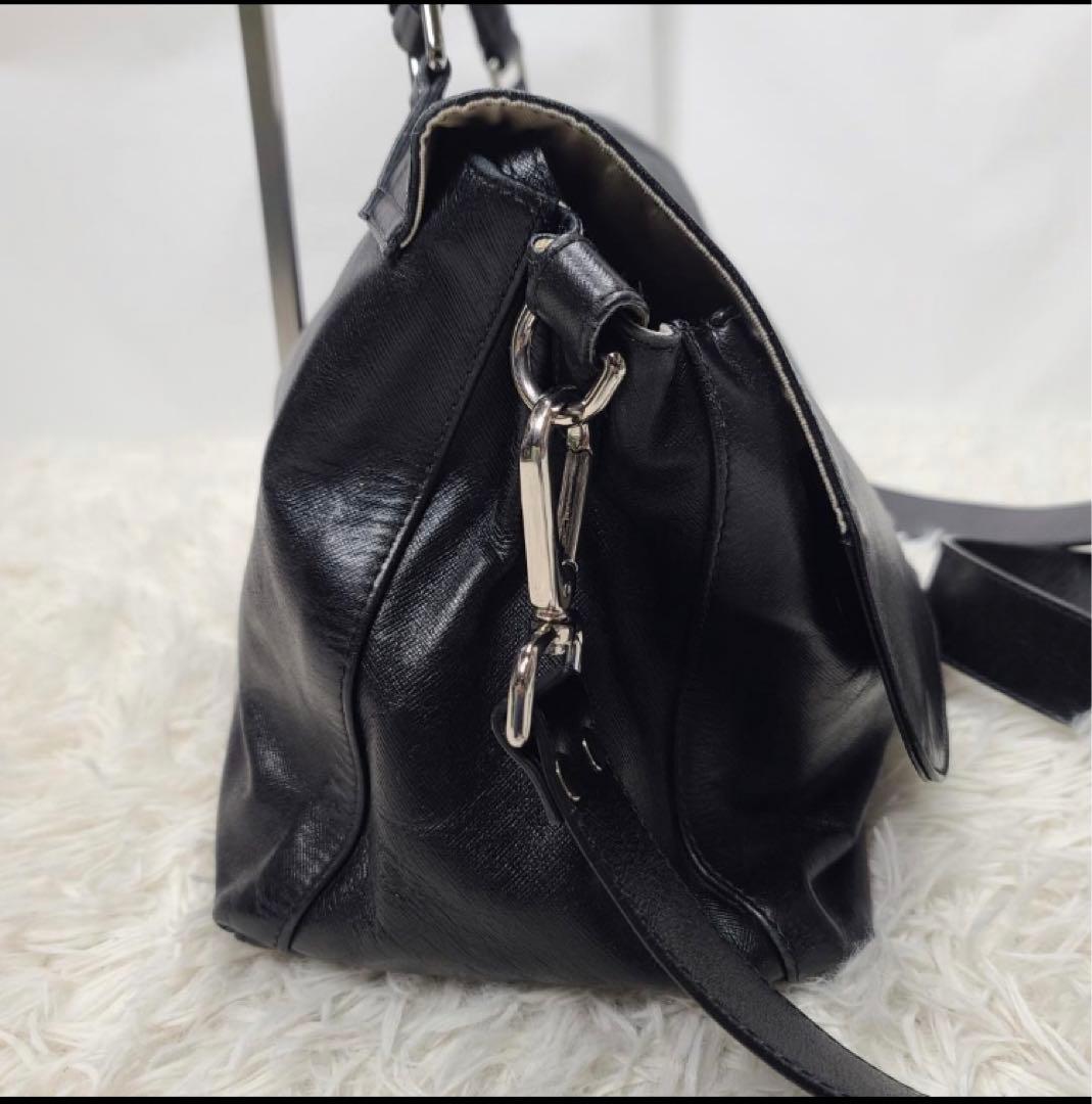 【美品】ZANELLATO ザネラート ポスティーナ レザー ショルダーバック