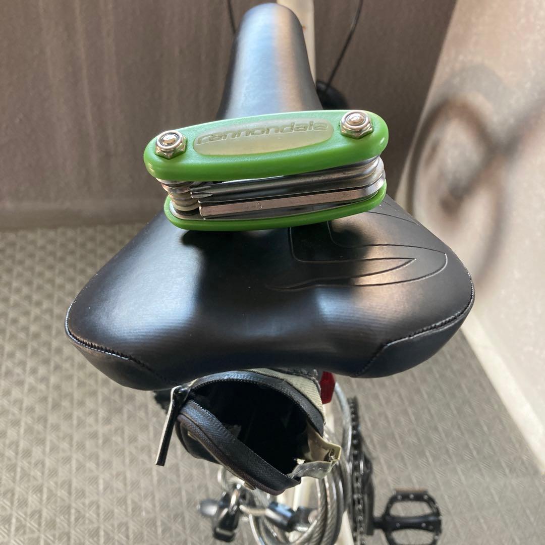 hooligan8 cannondaleキャノンデール　フーリガン　ホワイト