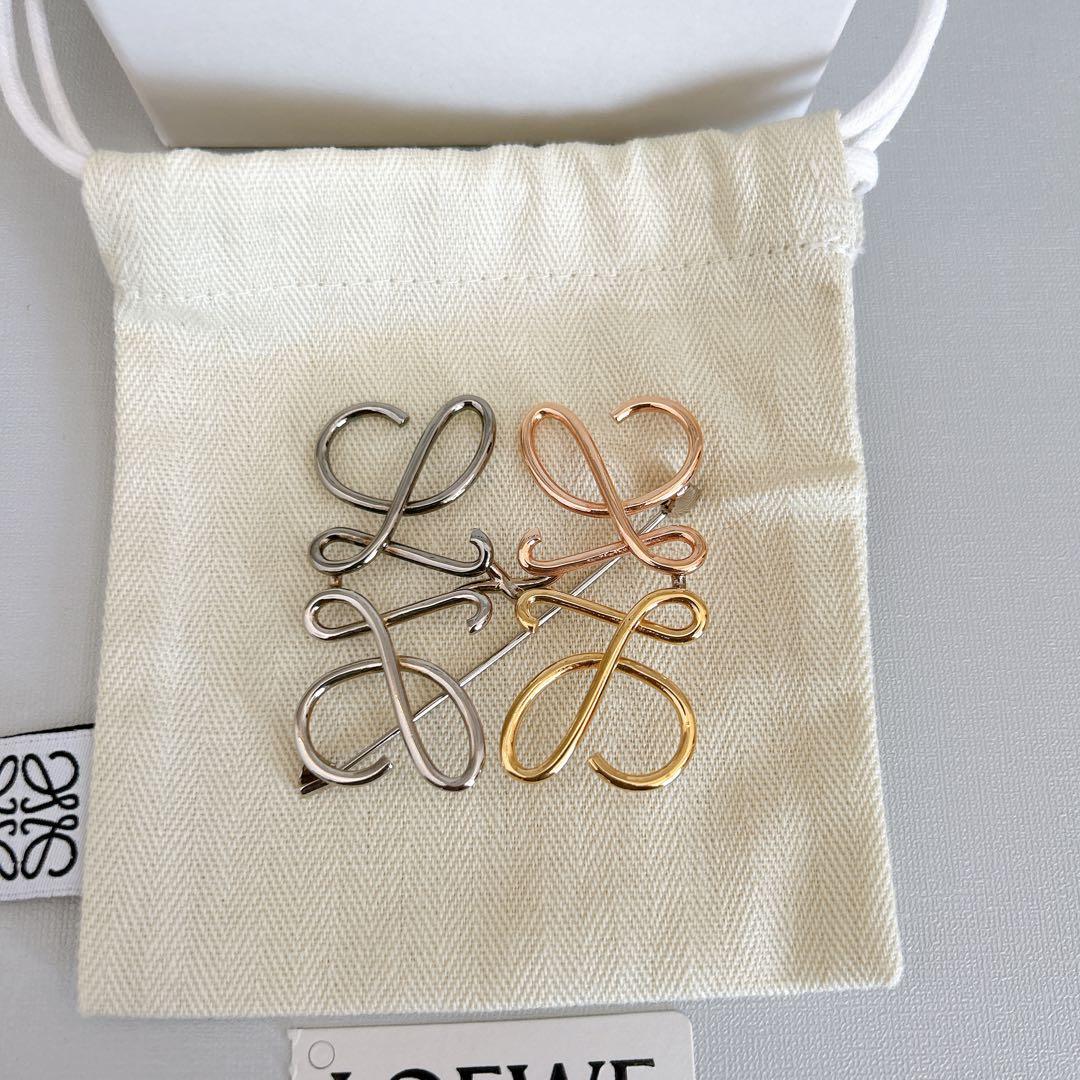 【LOEWE】 ロエベ アナグラム/ブローチ/マルチカラー/シルバー ゴールド