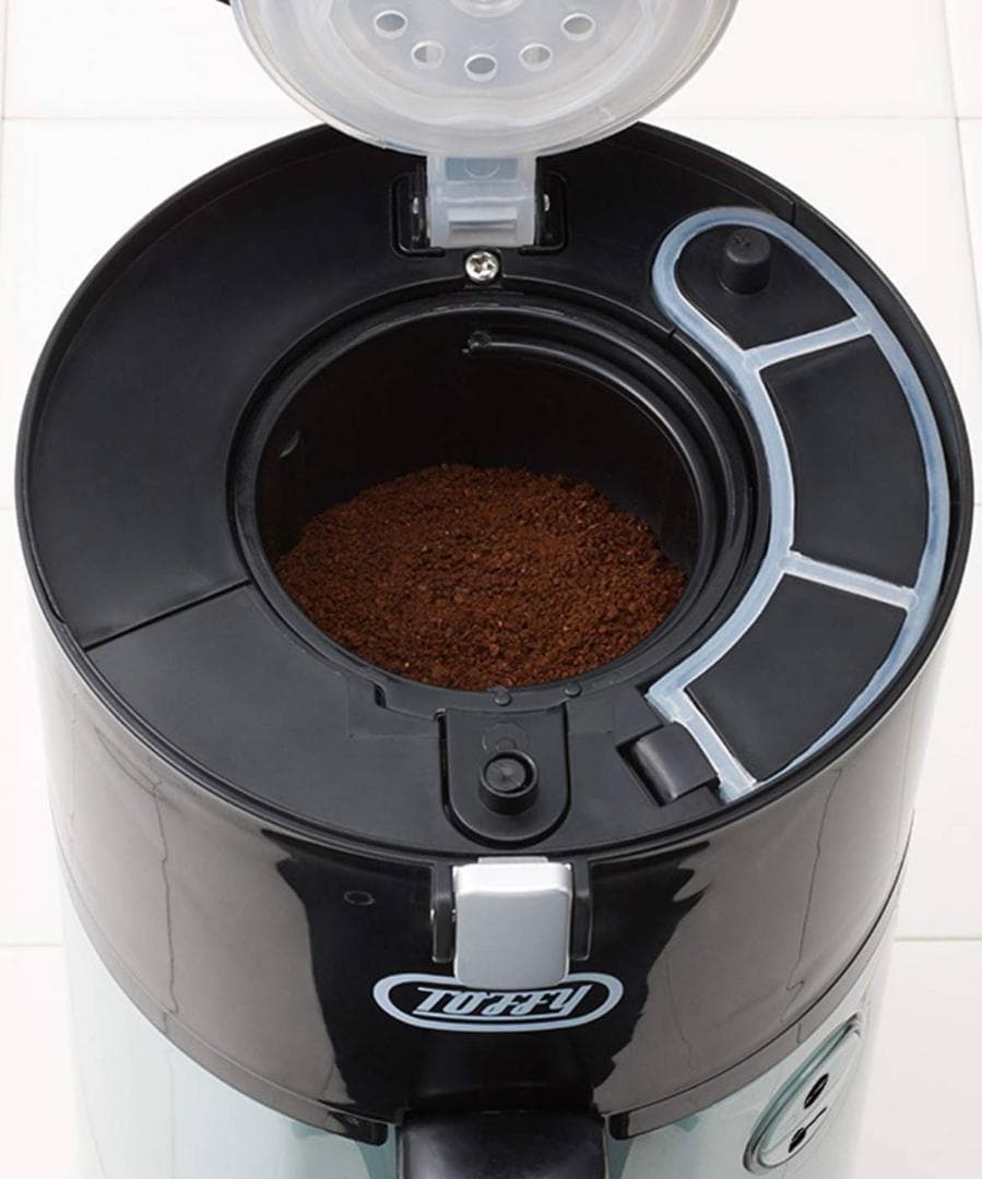 おしゃれなデザインの全自動ミル付コーヒーメーカー