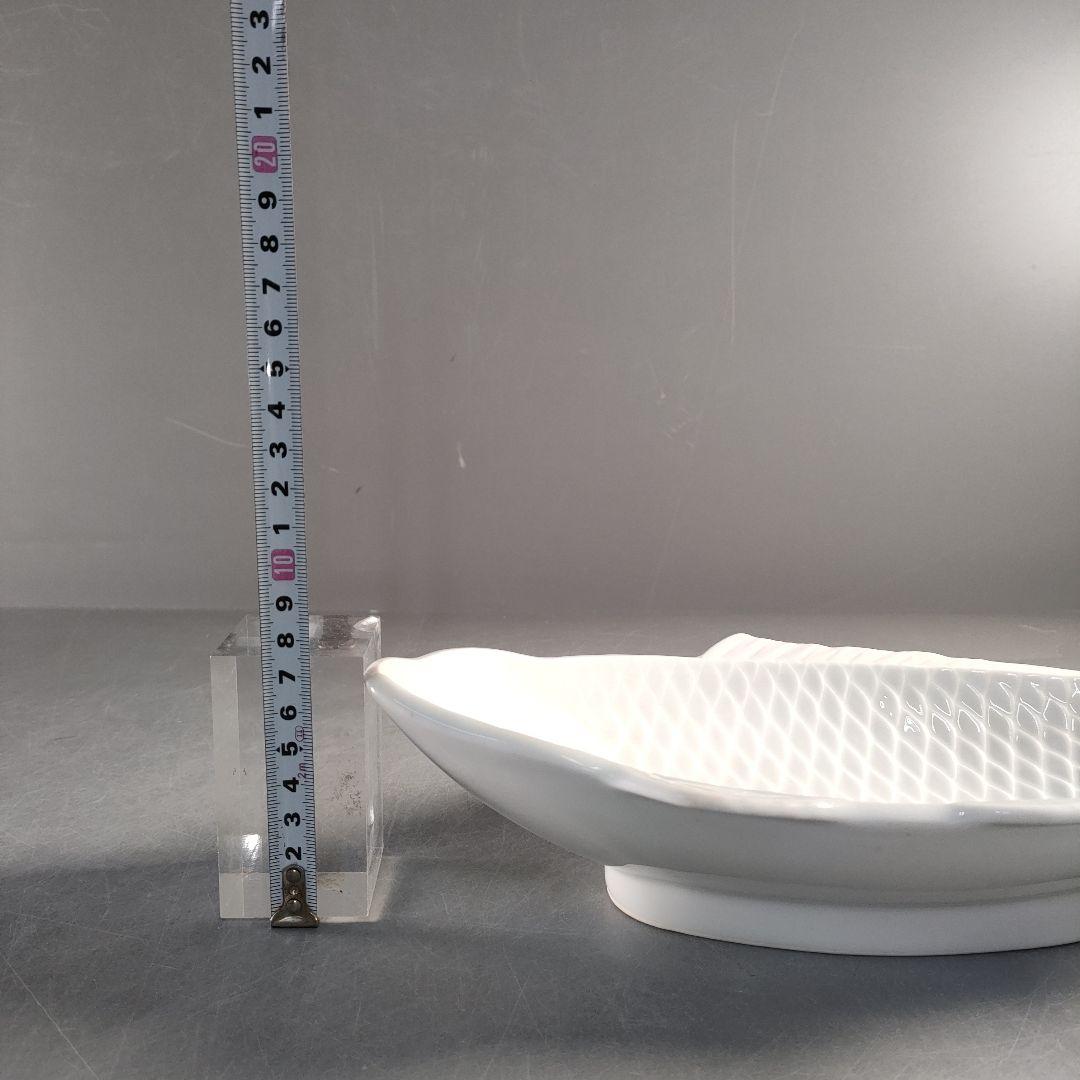 A1374-1/京峰 作/白磁魚文銘々皿5客/大皿/飾皿/盛皿/膾皿/懐石道具/