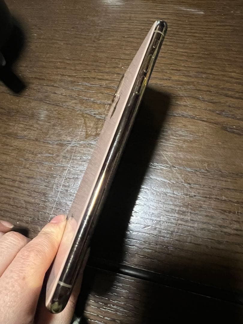 iPhoneXsMax 64GB ゴールド　 SIMフリーバッテリー86%