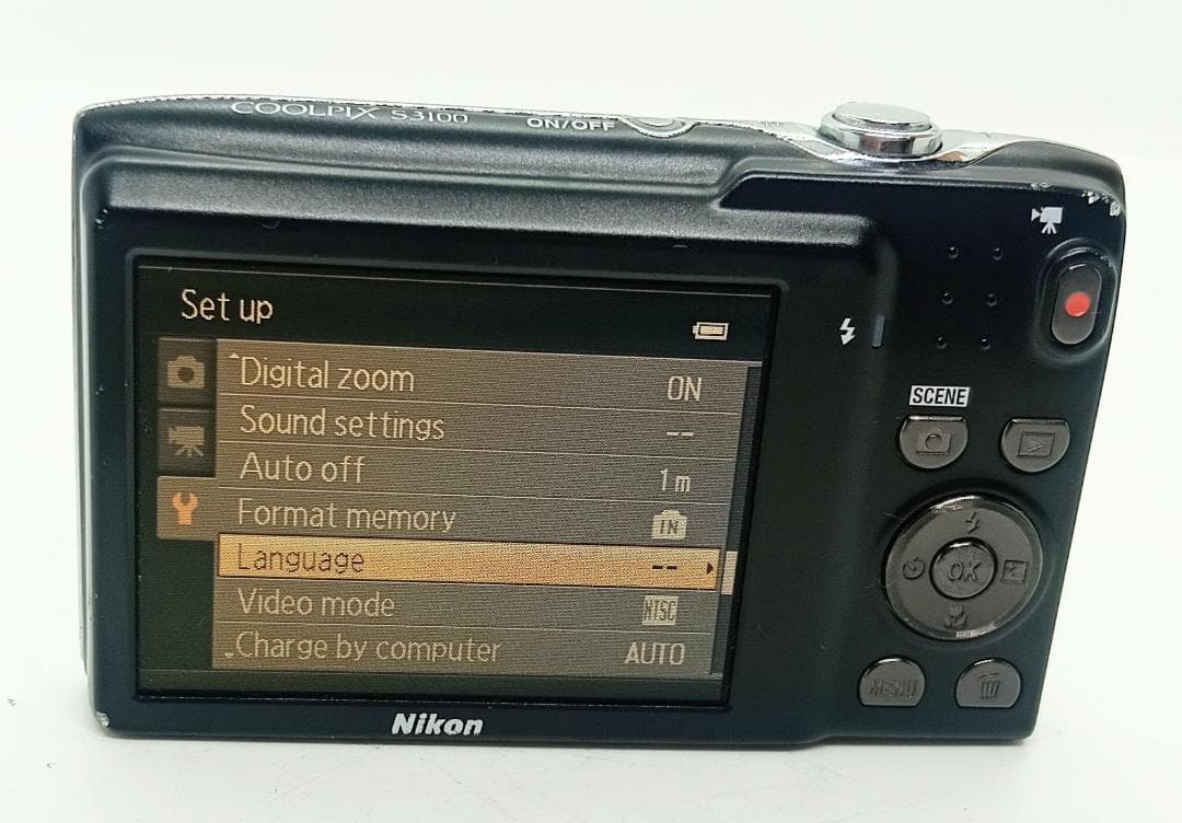 Nikon COOLPIX S3100 シルバー 充電器付き デジタルカメラ